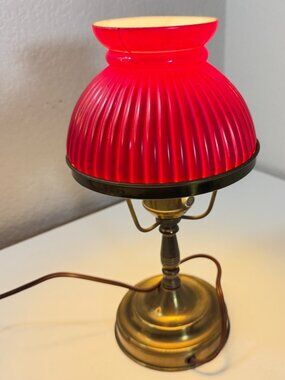 VTG Early American Brass 12” Student Table Lamp Cranberry Red Ribbed Shade *READ